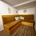 “river Romance” Vila *