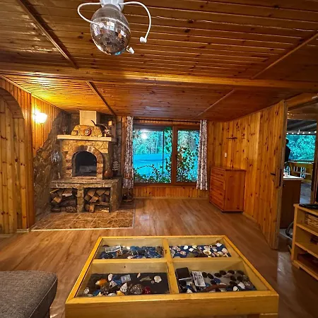 Vila “river Romance” Kamčia